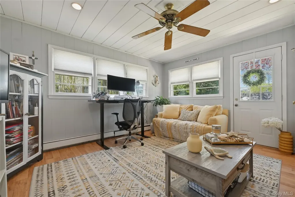 11 Rumson Road Massapequa NY 11758