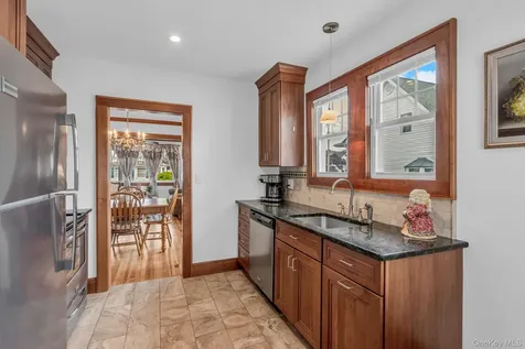 192 Ketchum Avenue Buchanan NY 10511