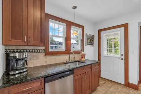 192 Ketchum Avenue Buchanan NY 10511