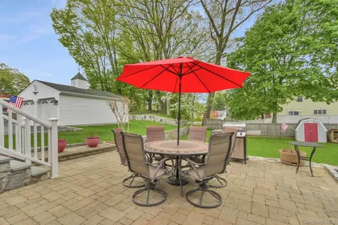 192 Ketchum Avenue Buchanan NY 10511