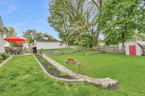 192 Ketchum Avenue Buchanan NY 10511