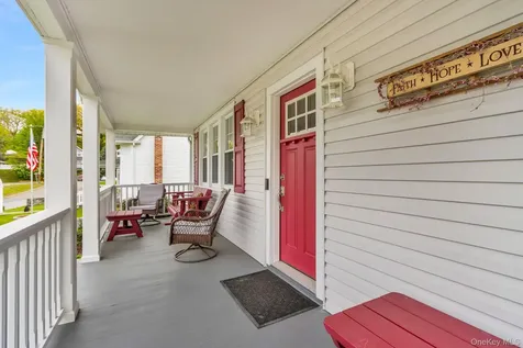 192 Ketchum Avenue Buchanan NY 10511