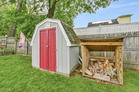192 Ketchum Avenue Buchanan NY 10511