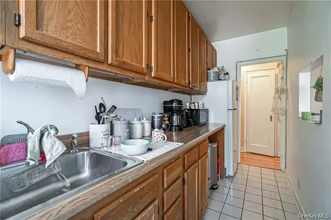 210 Martine Avenue White Plains NY 10601