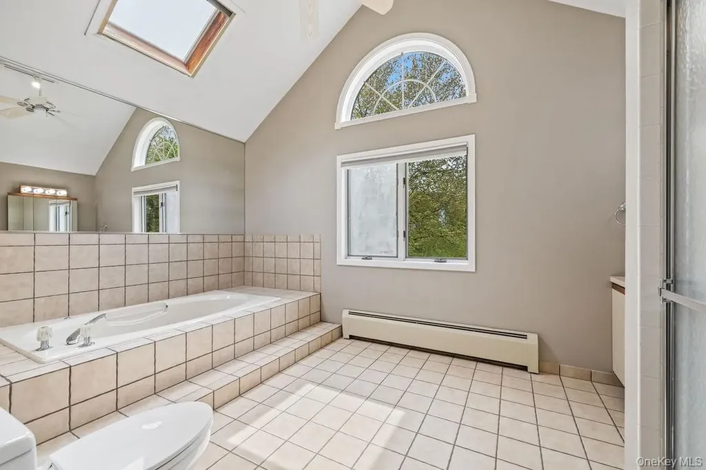 10 Christine Drive Spring Valley NY 10977