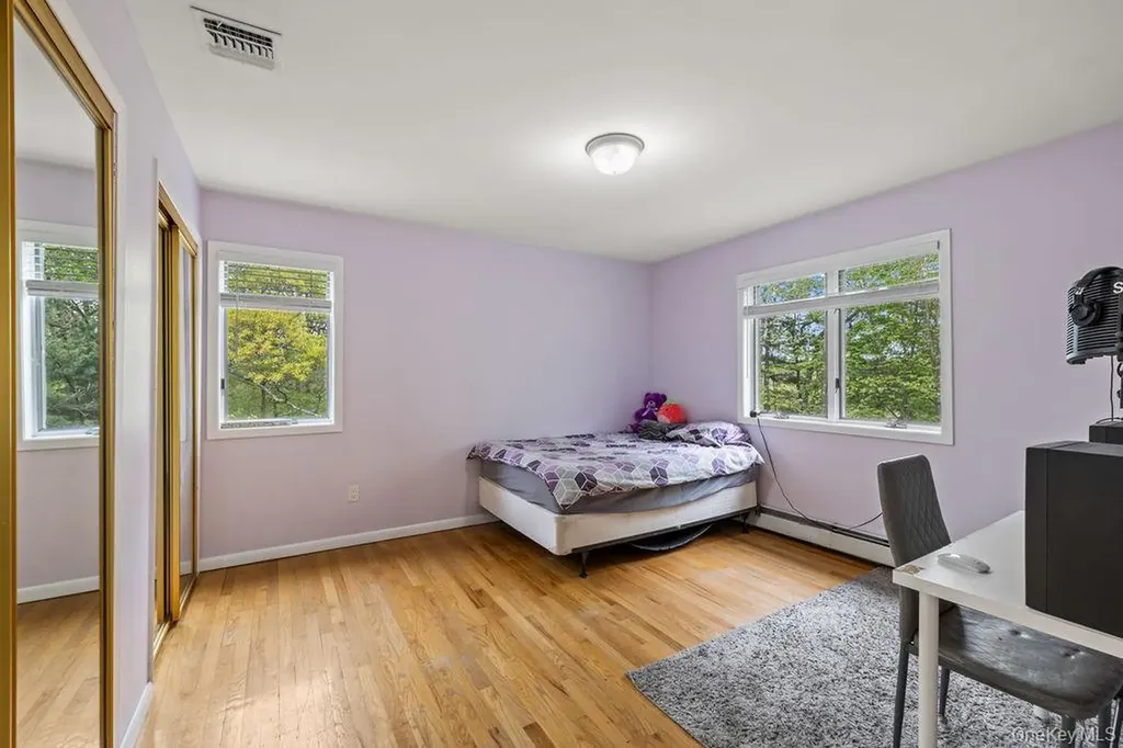 10 Christine Drive Spring Valley NY 10977