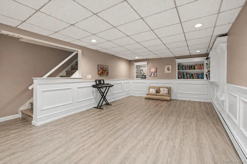 10 Christine Drive Spring Valley NY 10977