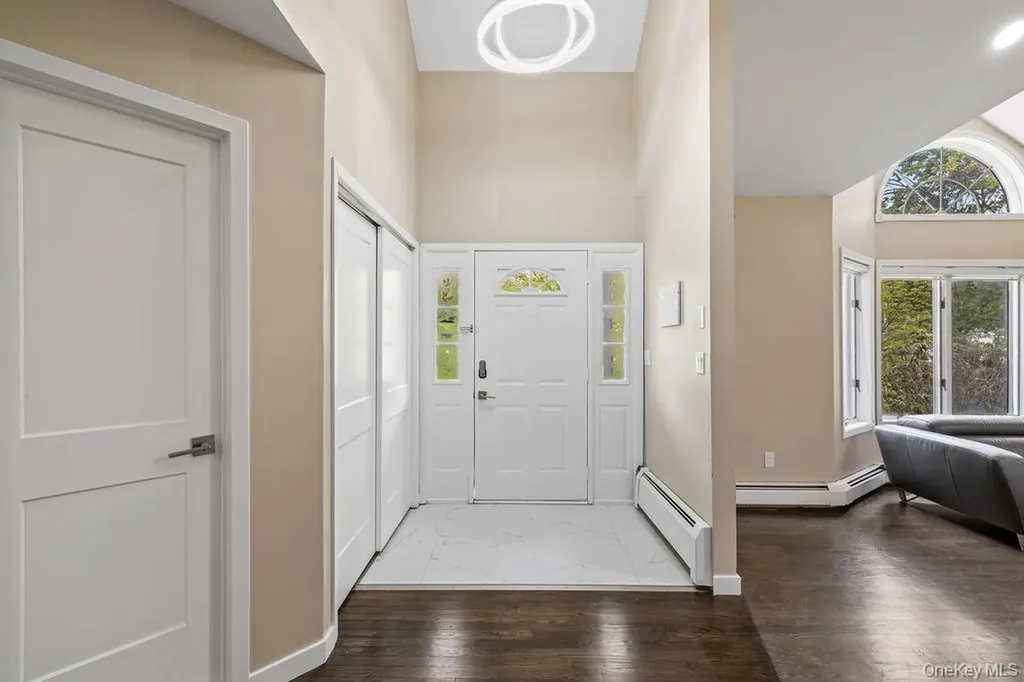 10 Christine Drive Spring Valley NY 10977