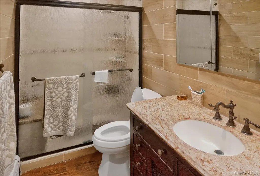 101 Jetmore Place Massapequa NY 11758