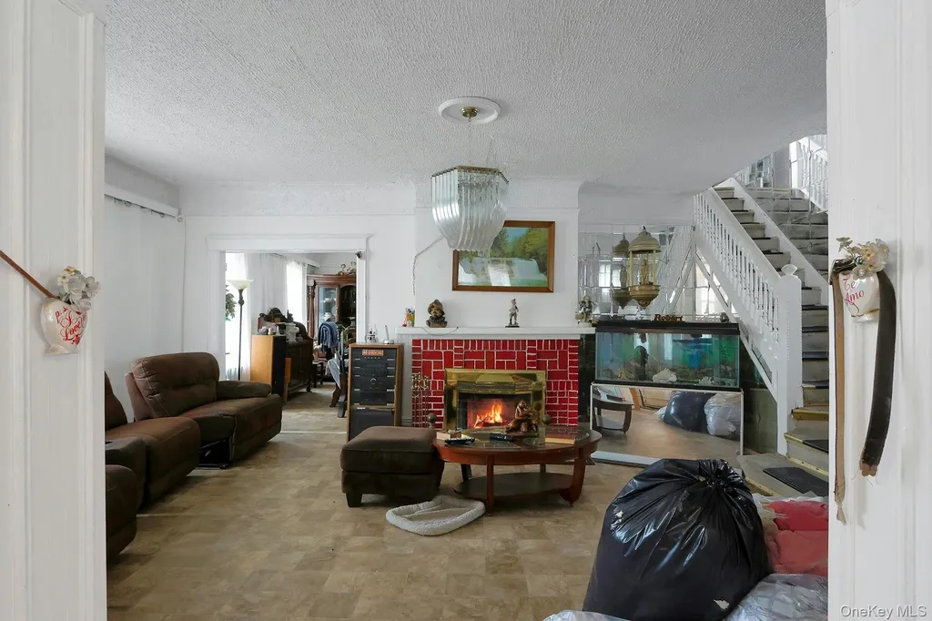 515 Beach Avenue Bronx NY 10473