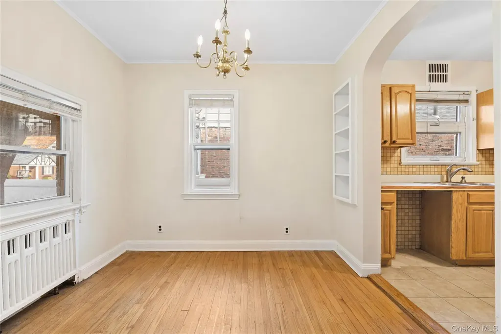 156 Goodwin Avenue Staten Island NY 10314