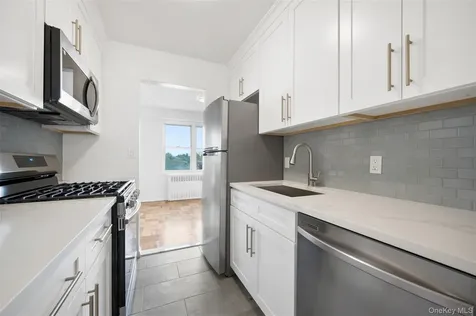 1853 Central Park Avenue Yonkers NY 10710