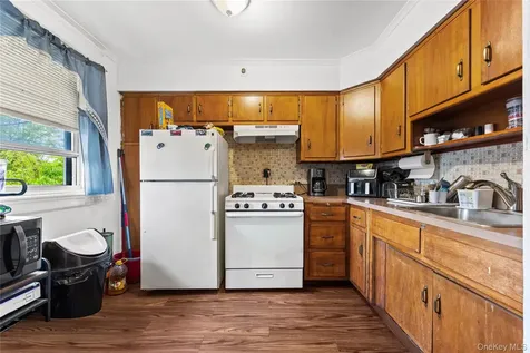 847 Castle Hill Avenue Bronx NY 10473