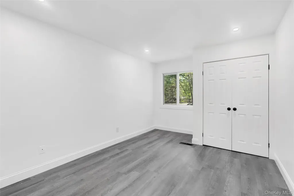 18 Halley Drive Pomona NY 10970