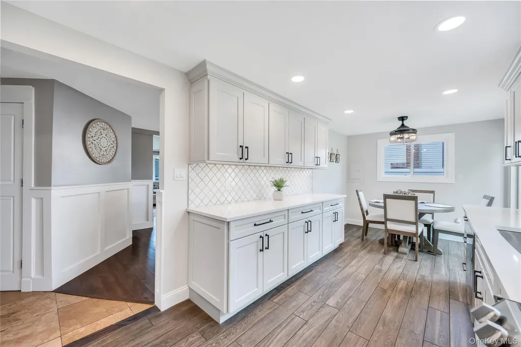 55 Starfire Drive Centereach NY 11720