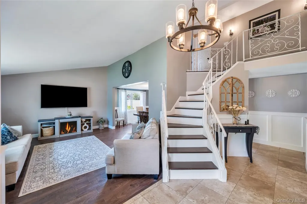 55 Starfire Drive Centereach NY 11720