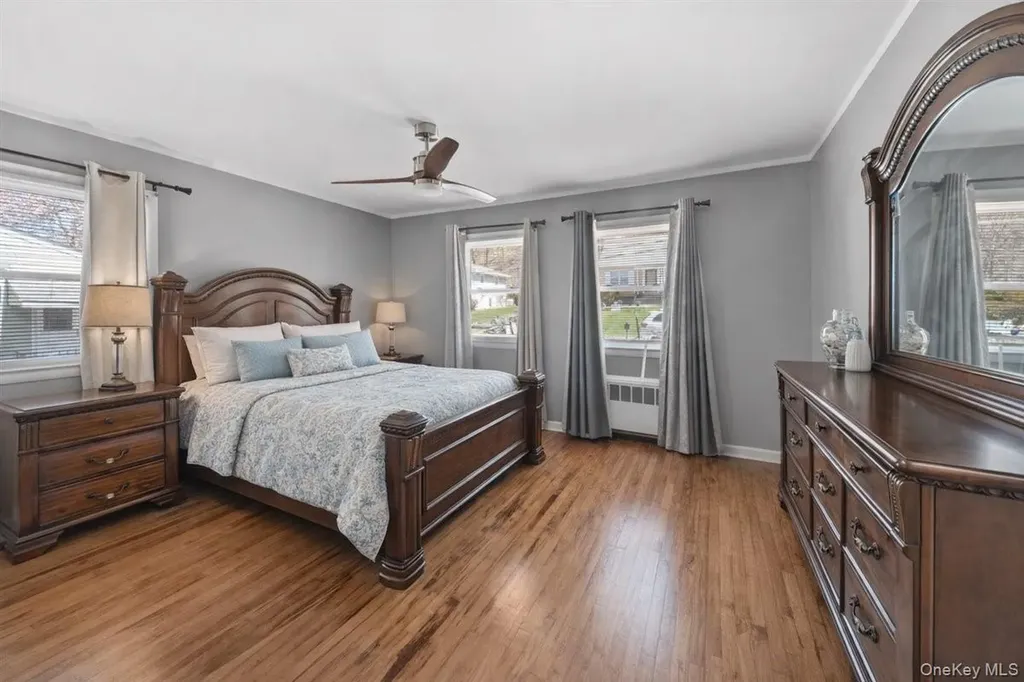 33 Greenwood Lane White Plains NY 10607