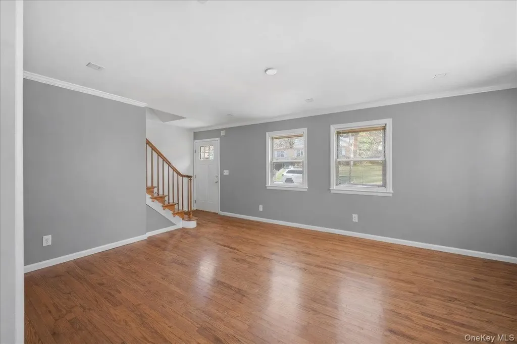 33 Greenwood Lane White Plains NY 10607