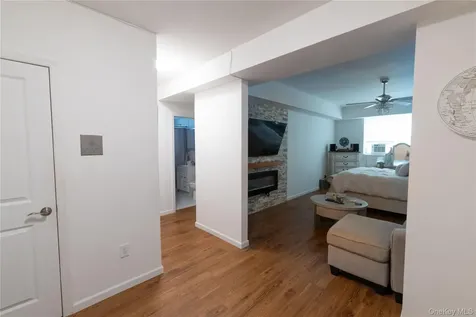 525 Beach 138th Street Belle Harbor NY 11694