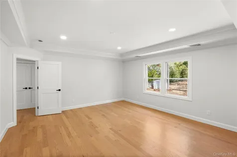 206 Beverly Road Huntington Station NY 11746