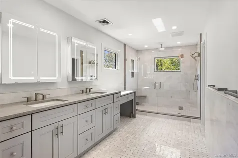 206 Beverly Road Huntington Station NY 11746
