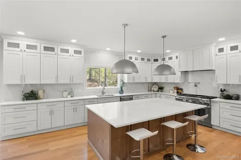 206 Beverly Road Huntington Station NY 11746
