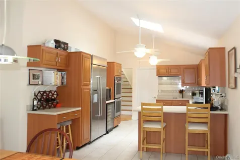 11 Manor Drive Goldens Bridge NY 10526