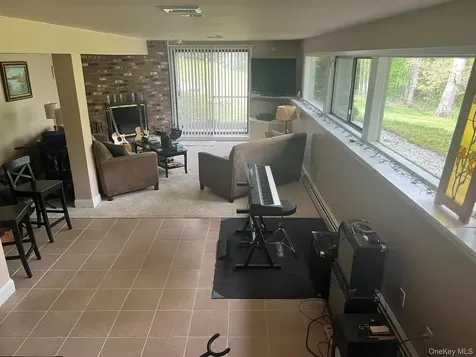 11 Manor Drive Goldens Bridge NY 10526