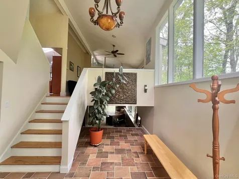 11 Manor Drive Goldens Bridge NY 10526