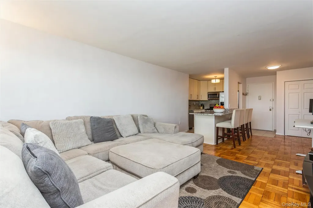 1841 Central Park Avenue Yonkers NY 10710