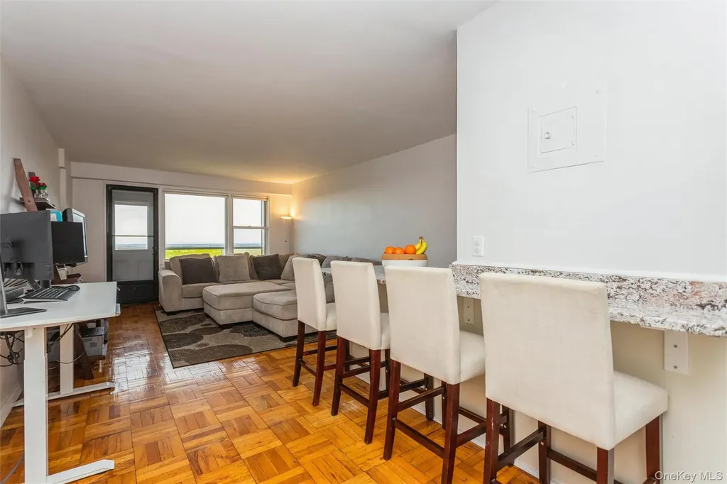 1841 Central Park Avenue Yonkers NY 10710