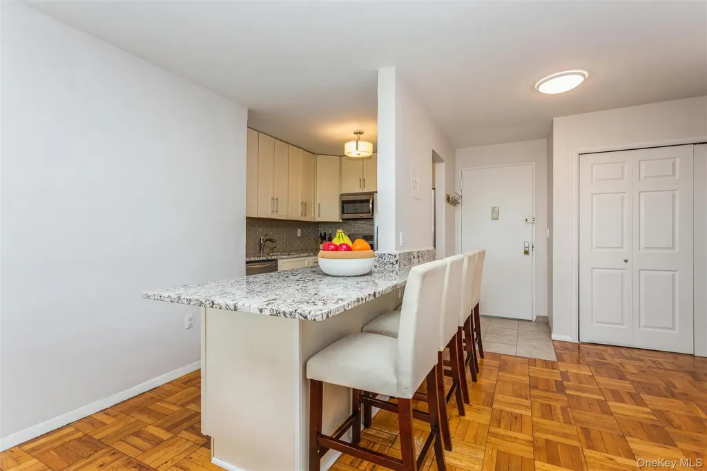 1841 Central Park Avenue Yonkers NY 10710