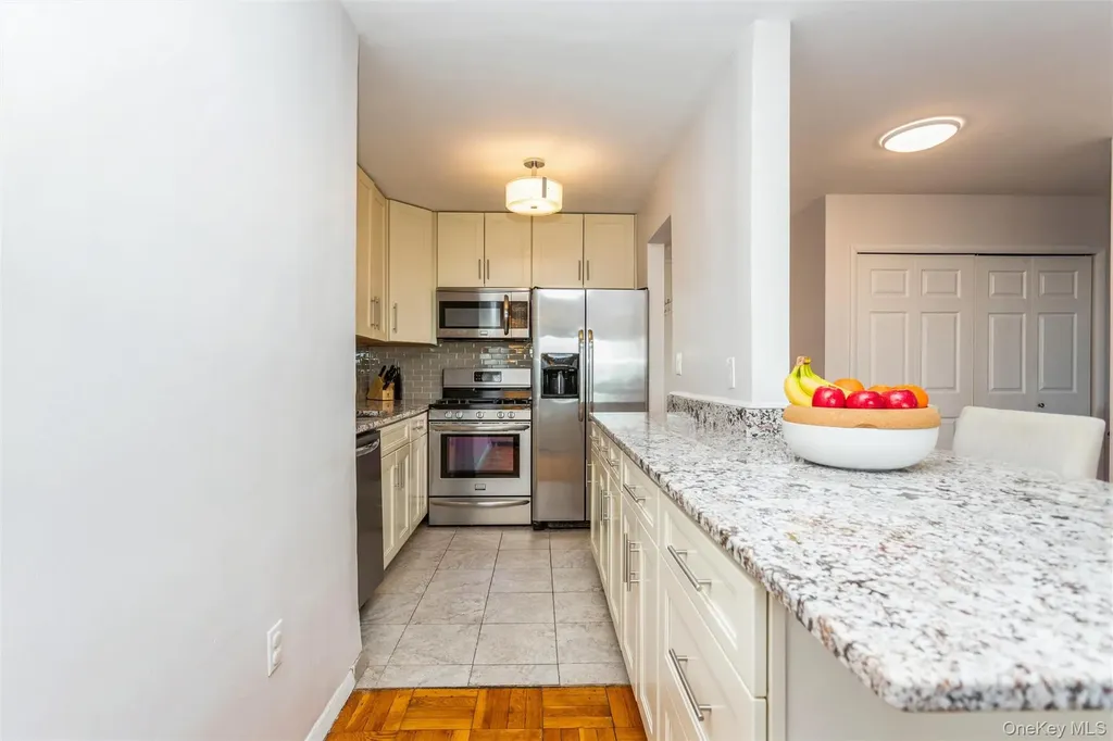 1841 Central Park Avenue Yonkers NY 10710