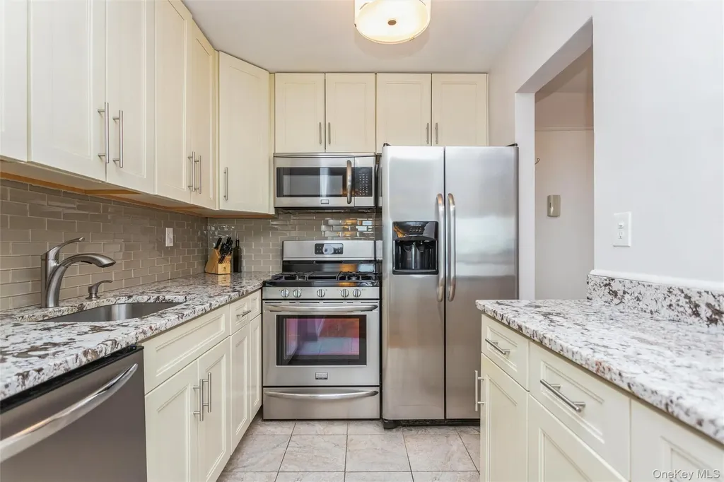 1841 Central Park Avenue Yonkers NY 10710