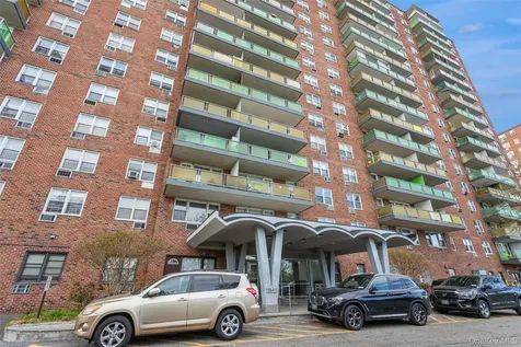 1841 Central Park Avenue Yonkers NY 10710