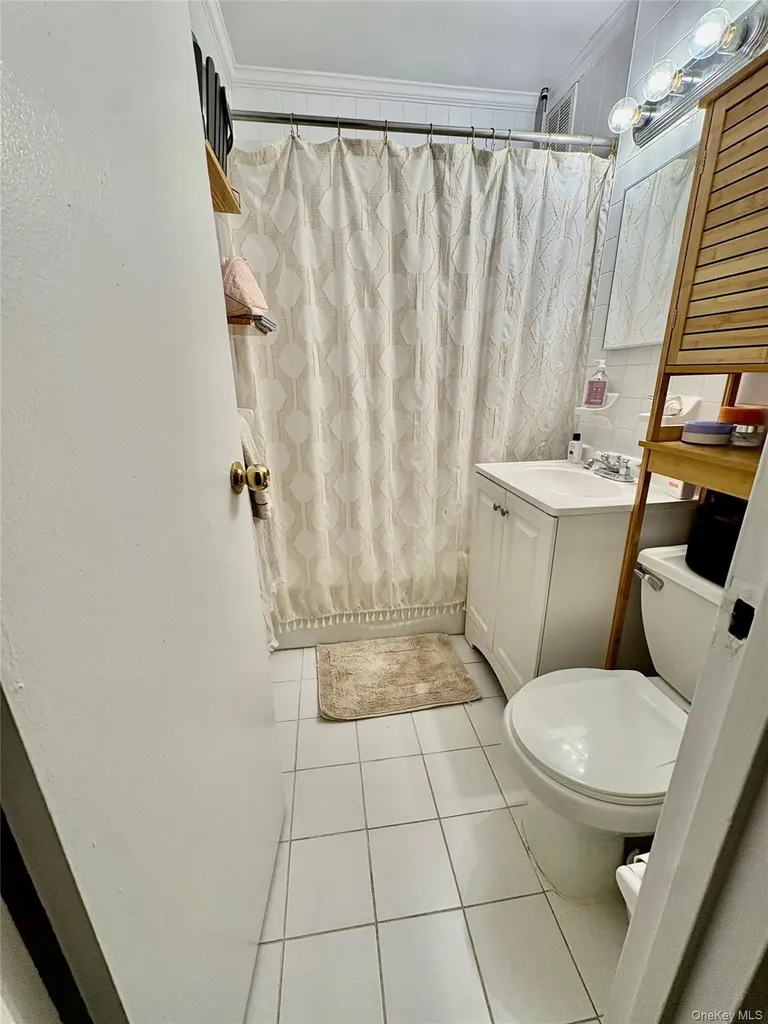 465 Shore Road Long Beach NY 11561