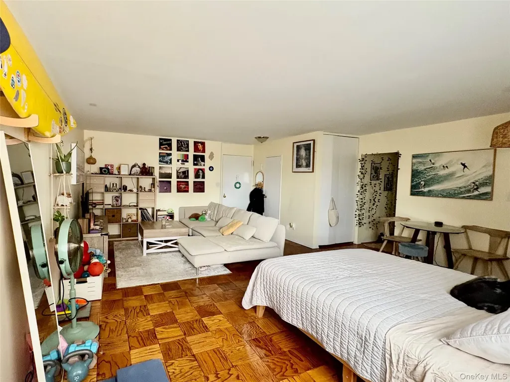 465 Shore Road Long Beach NY 11561
