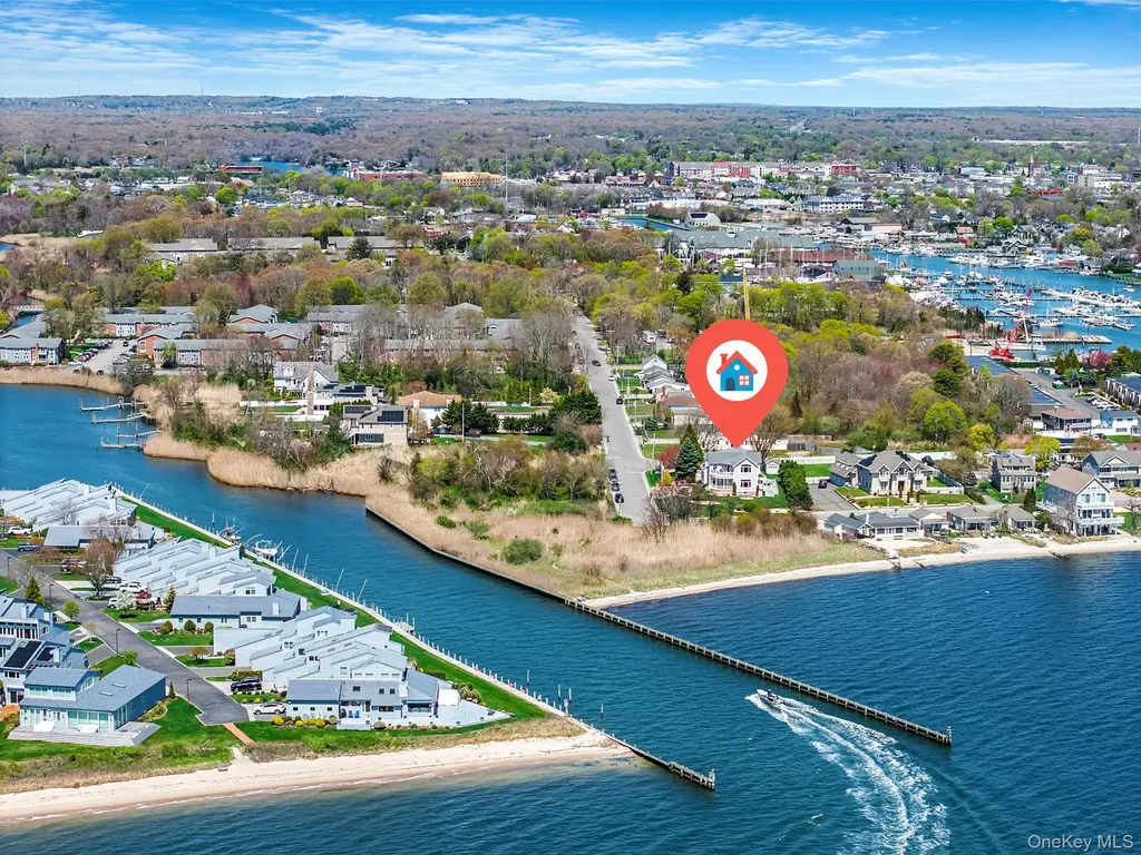 9 Sunset Lane Patchogue NY 11772