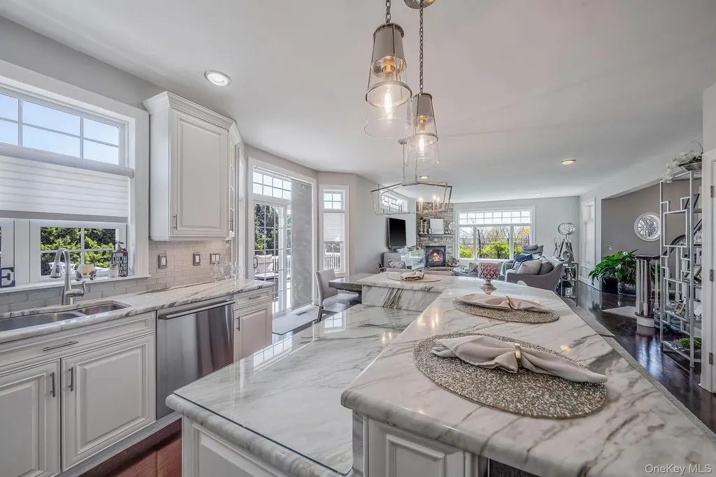9 Sunset Lane Patchogue NY 11772