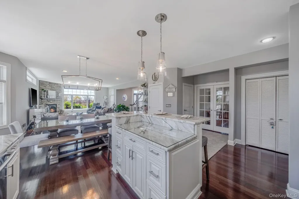 9 Sunset Lane Patchogue NY 11772