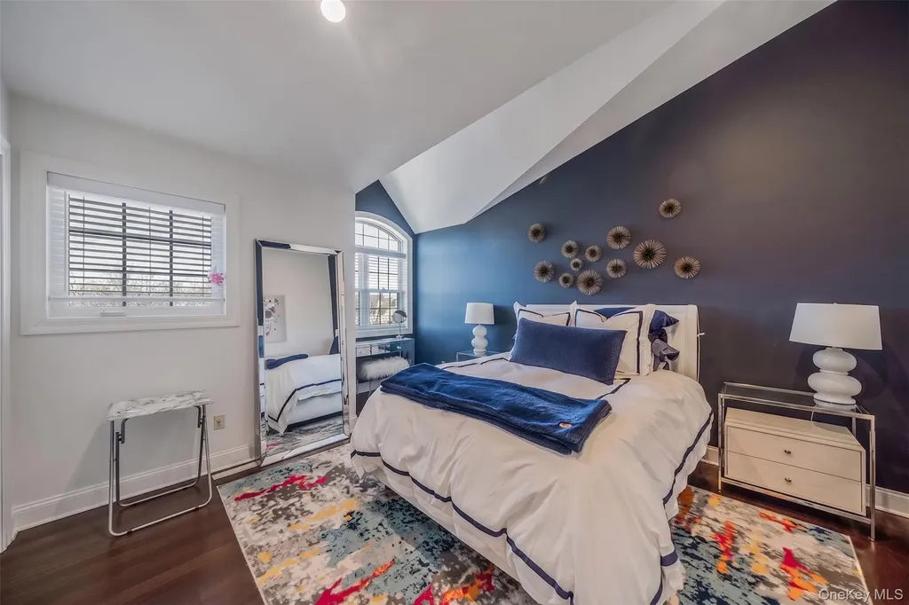9 Sunset Lane Patchogue NY 11772