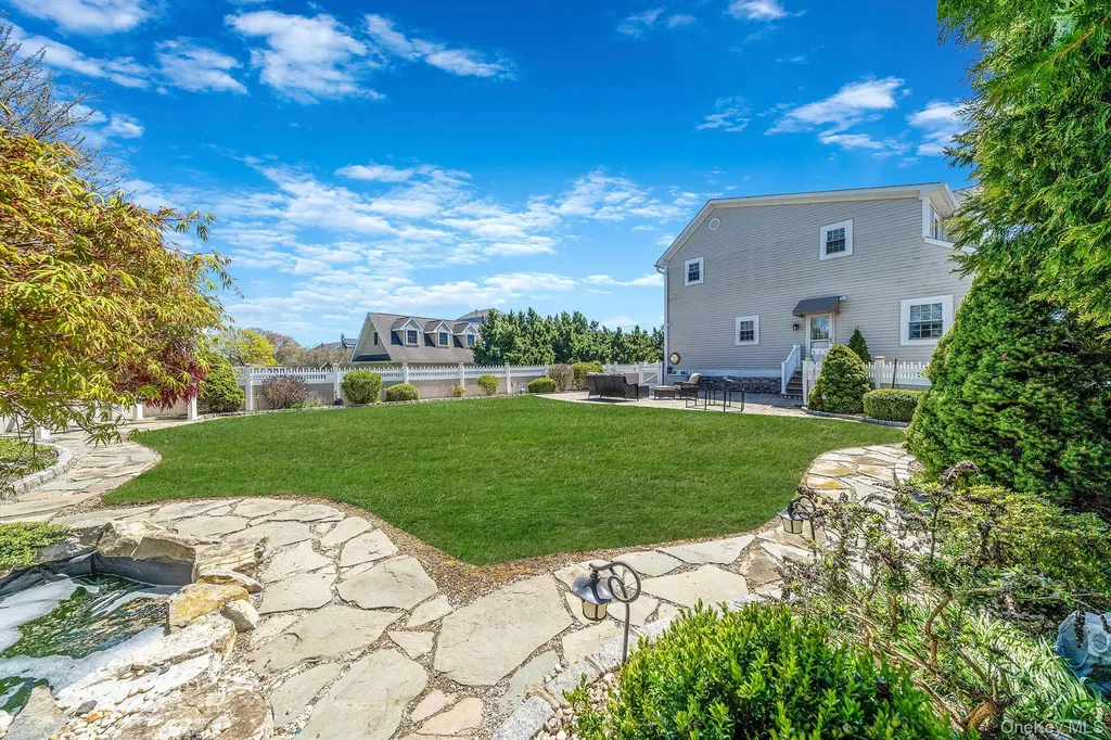 9 Sunset Lane Patchogue NY 11772