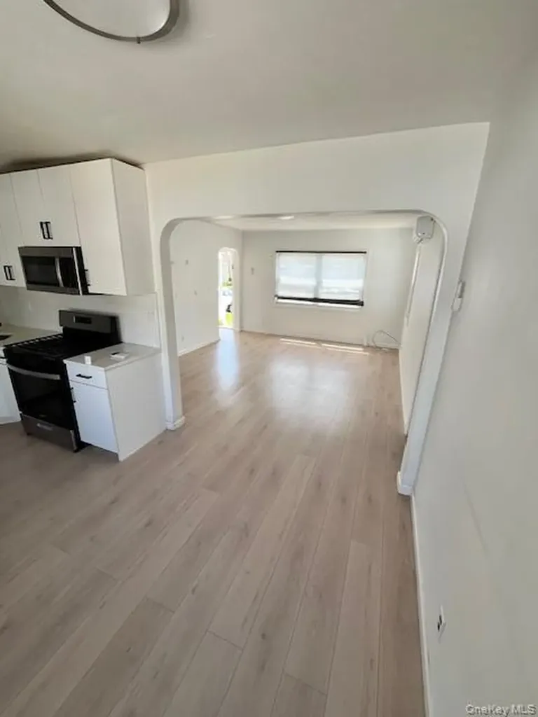 345 Walton Street West Hempstead NY 11552