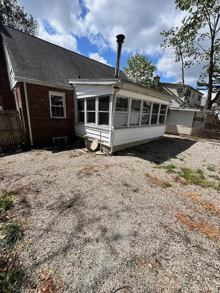 345 Walton Street West Hempstead NY 11552