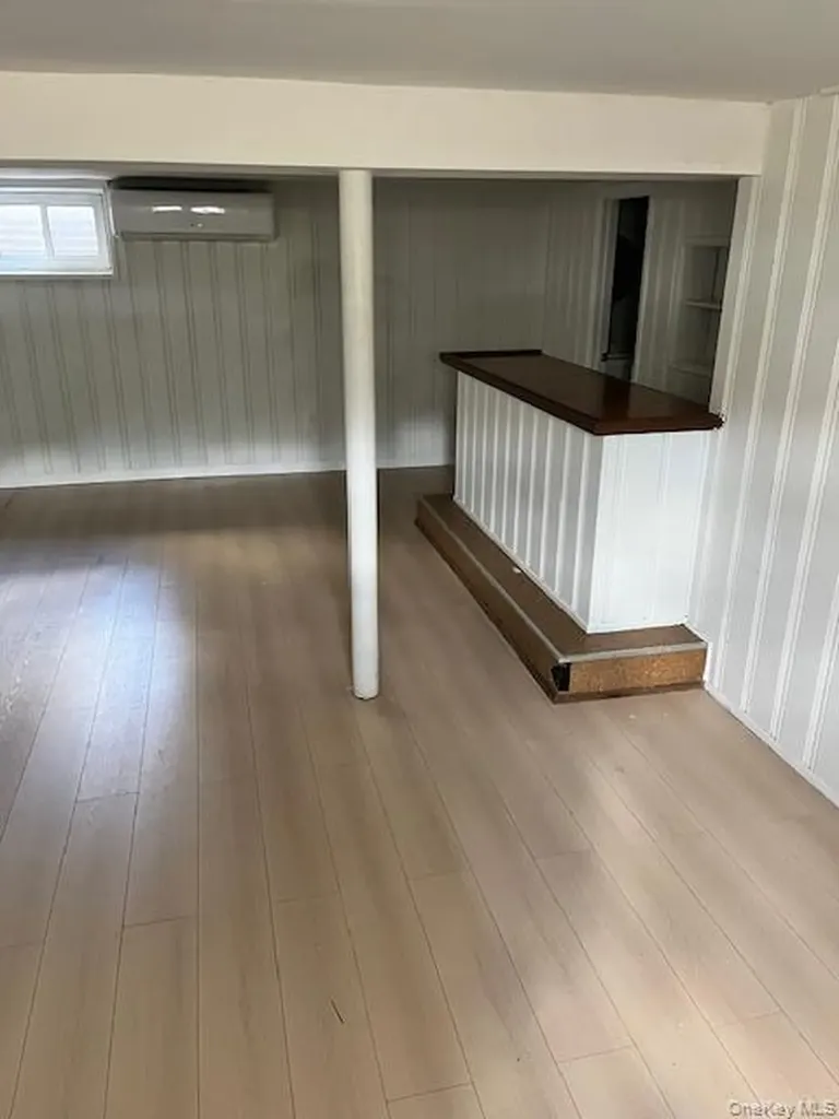 345 Walton Street West Hempstead NY 11552