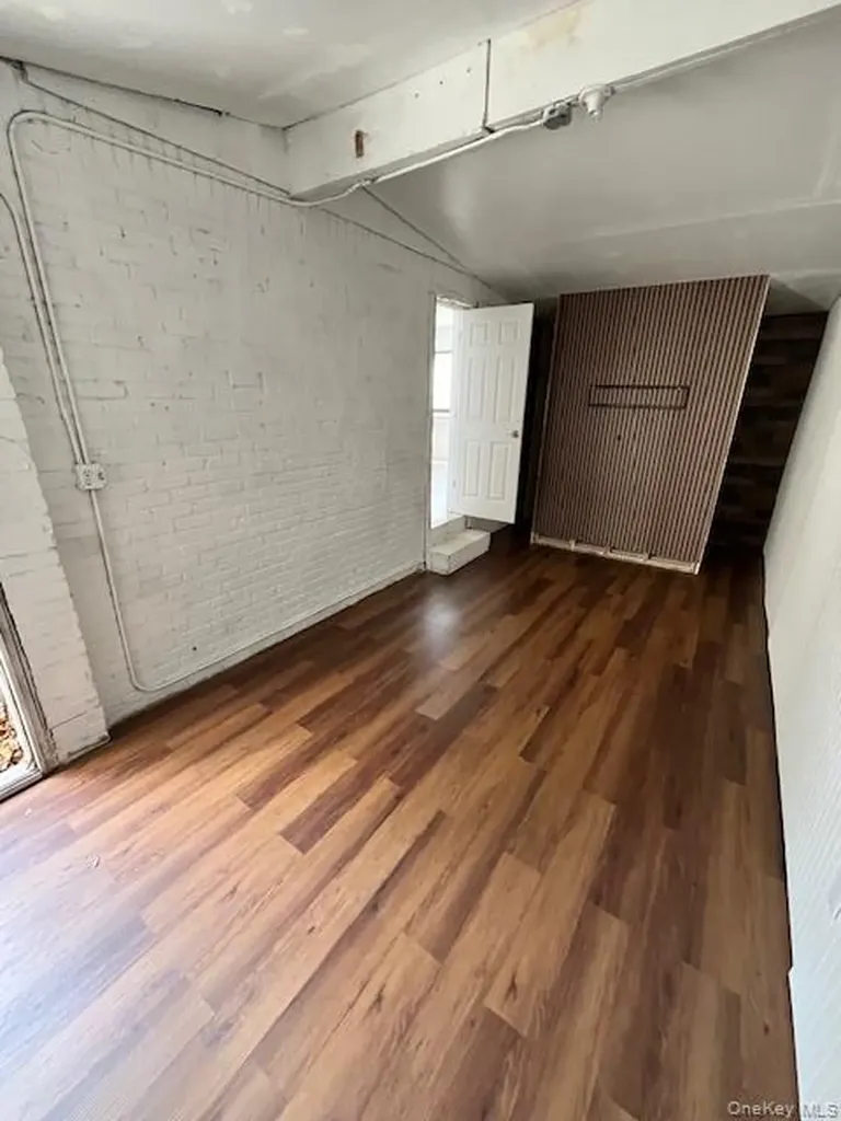 345 Walton Street West Hempstead NY 11552