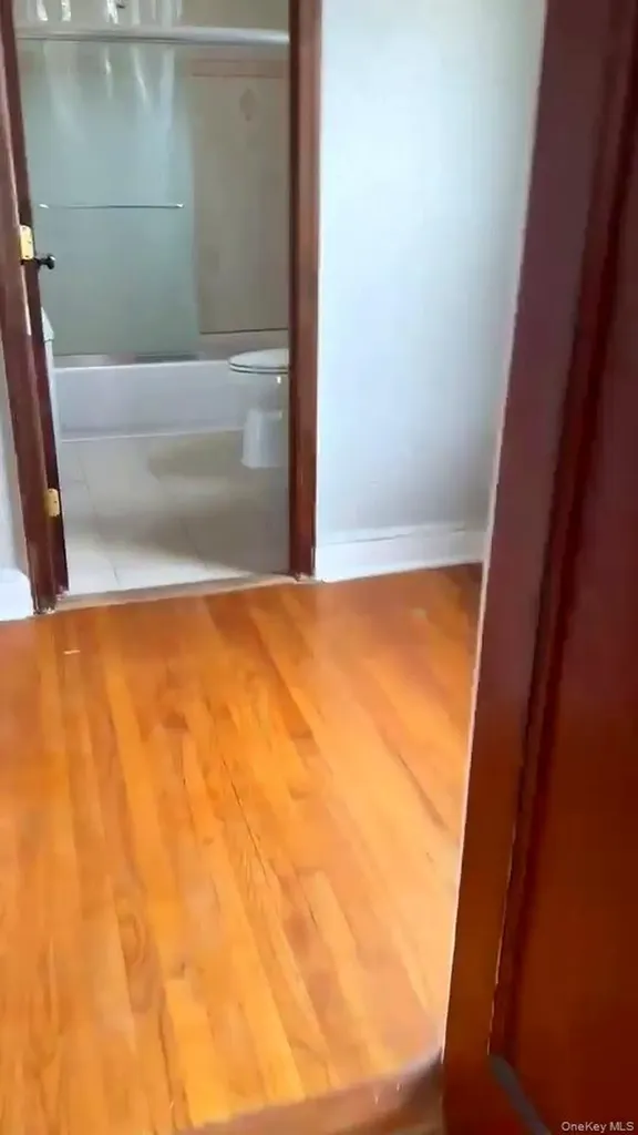 2719 Hering Avenue Bronx NY 10469