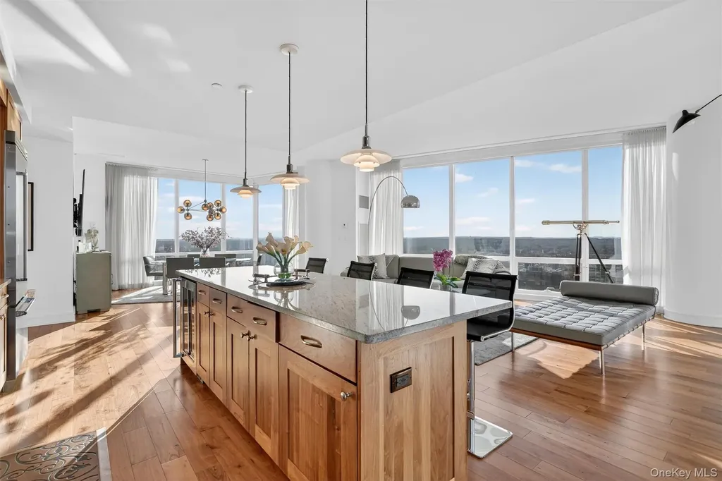 5 Renaissance Square White Plains NY 10601