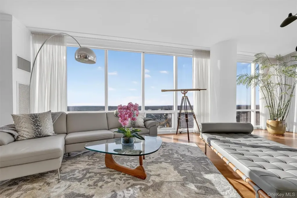 5 Renaissance Square White Plains NY 10601