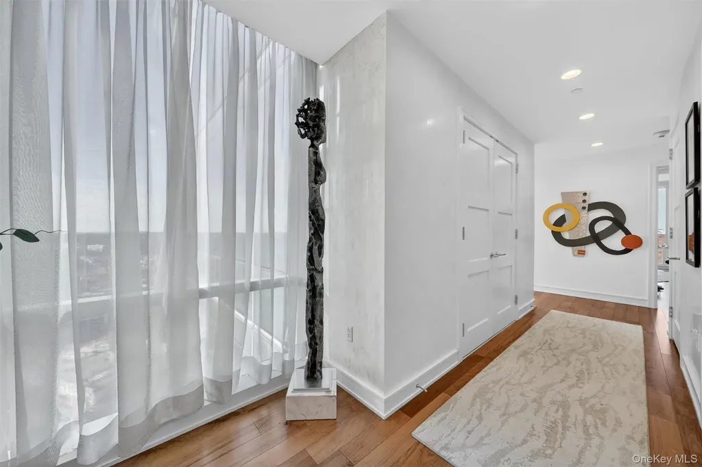 5 Renaissance Square White Plains NY 10601